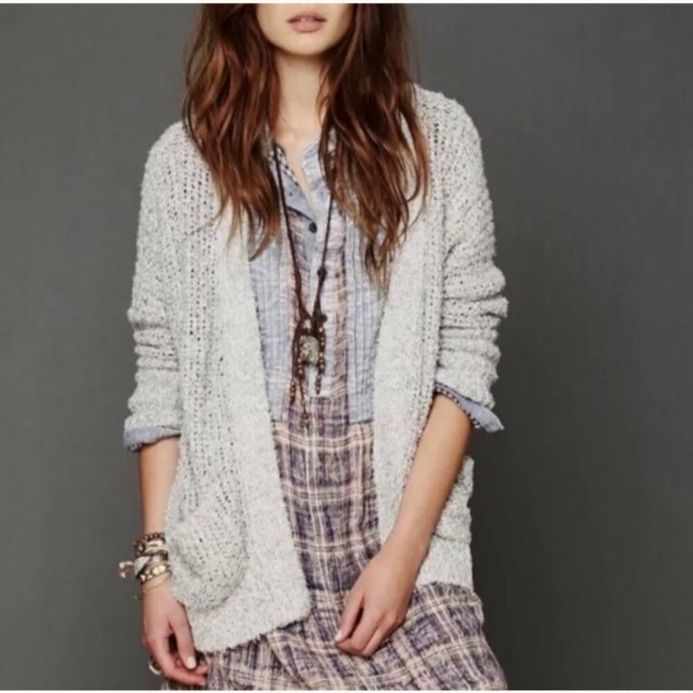Free People Women’s Beige Slouchy Boho Cozy Cardigan Medium Minimalist Casual